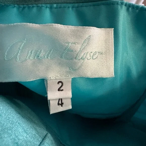 Stunning Custom Teal Blue Anna and Elyse Dress Size 2/4 - Picture 3 of 4